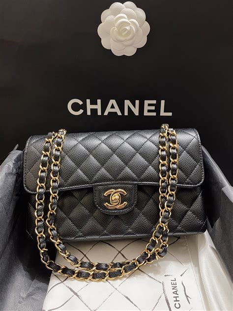 mini chanel 黑金牛|chanel mini 香奈儿.